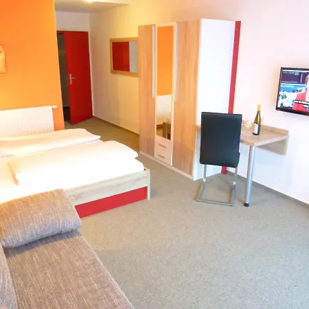 Pensjonat Unstrutpromenade Freyburg