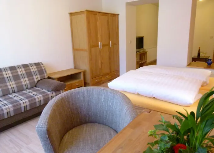 Unstrutpromenade Pensión 3*